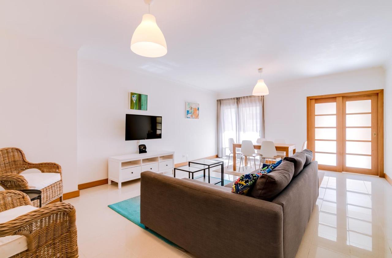 Al- Apartamentos Novos Vista Mar Картейра Экстерьер фото